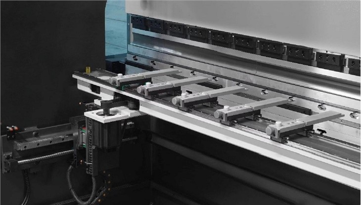 Industrial Metal Bending Machine